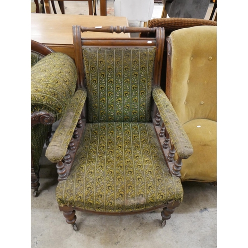 605 - VICTORIAN CHAIR