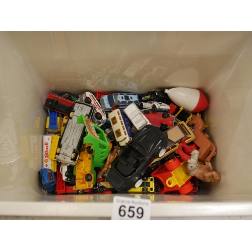 659 - BUCKET OF LEGO