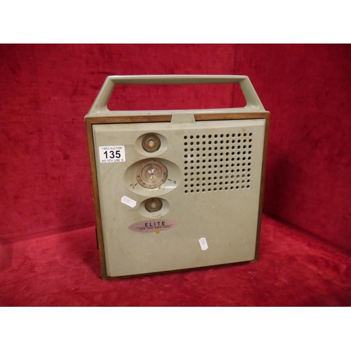 135 - OLD RADIO