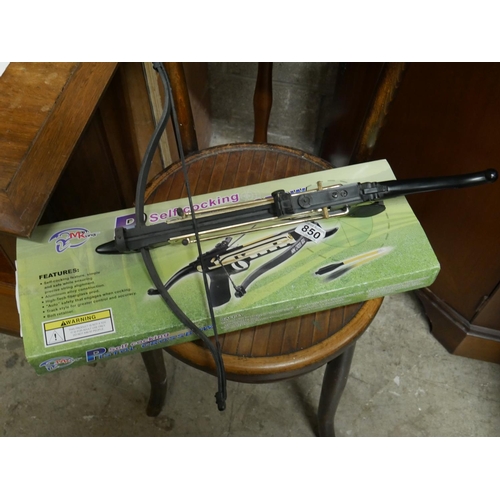 850 - CROSSBOW PISTOL