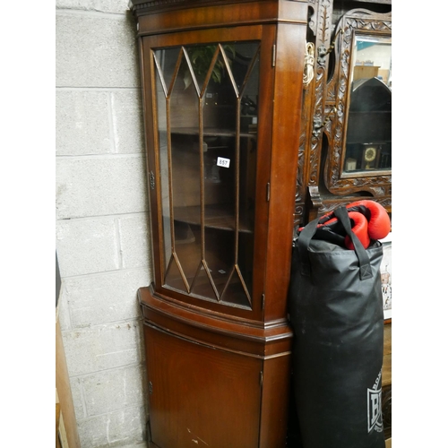 857 - CORNER CABINET