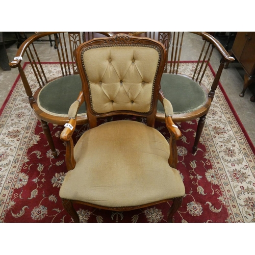 319 - BEDROOM CHAIR