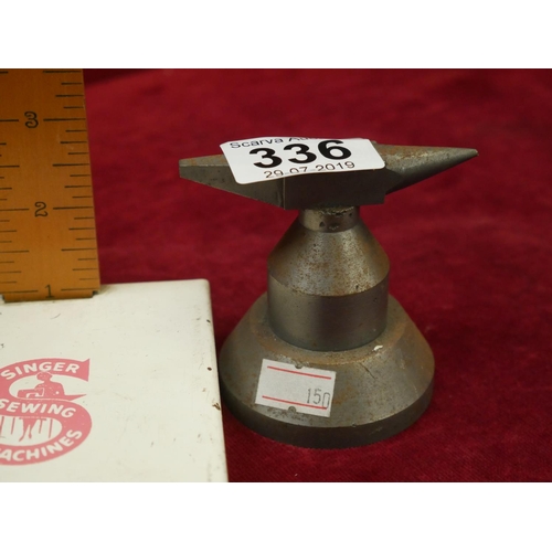 336 - MINIATURE ANVIL