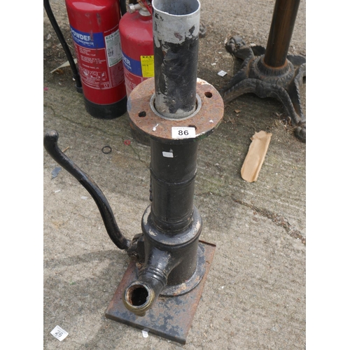 86 - CAST PUMP