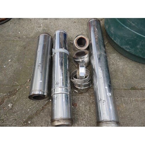 20 - LOT OF FLUE PIPING