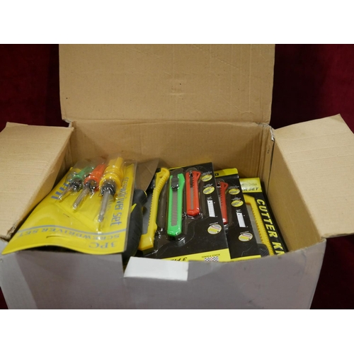 76 - BOX OF SCREWDRIVERS