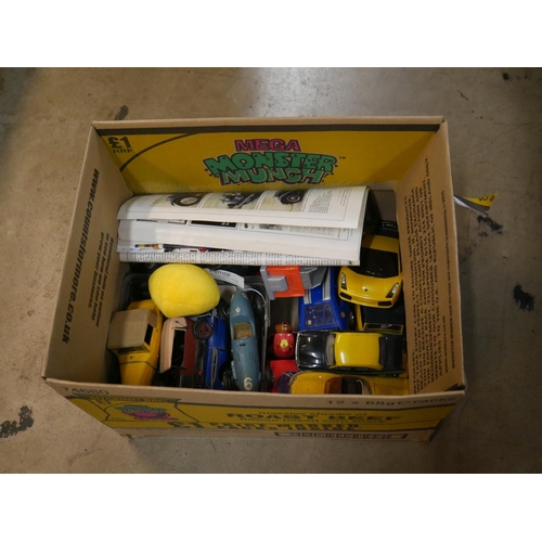 71 - BOX OF MODEL CARS