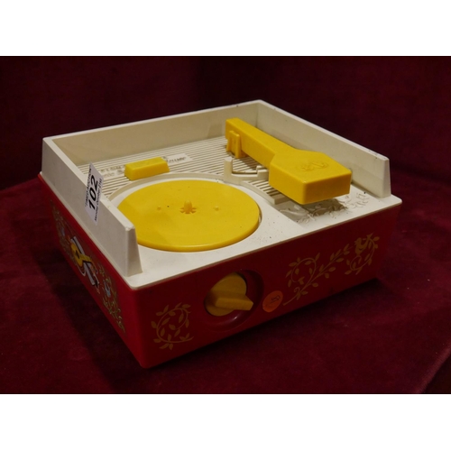 102 - FISHER PRICE RECORD PLAYER