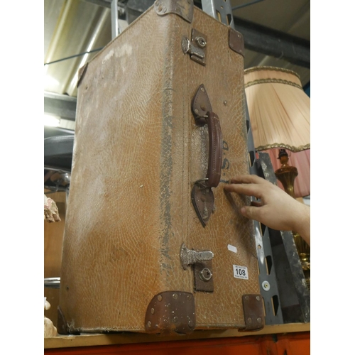 108 - OLD SUITCASE