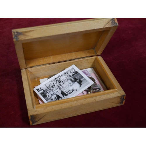 93 - SMALL WOODEN BOX & CONTENTS