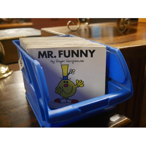 921 - MR. MEN BOOKS