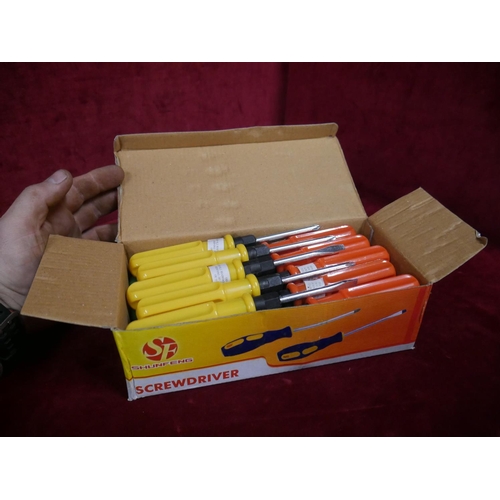 146 - BOX OF SCREWDRIVERS