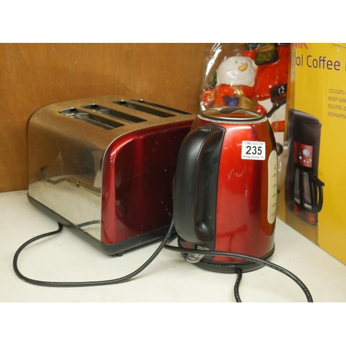 235 - TOASTER & KETTLE