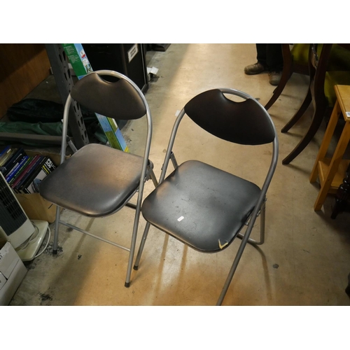 50 - 2 FOLDING CHAIRS