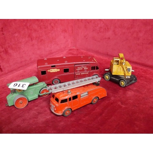 316 - 4 DINKY TOYS