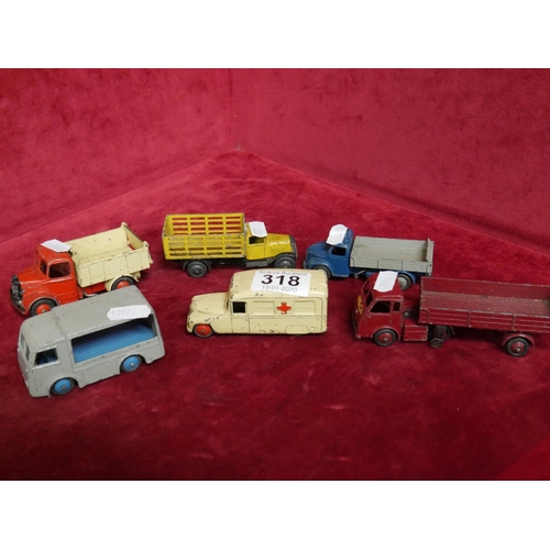 318 - 6 DINKY VEHICLES