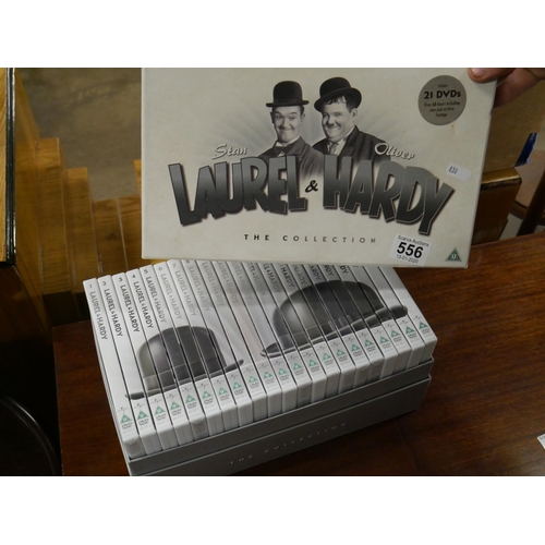 556 - LAUREL & HARDY BOX SET