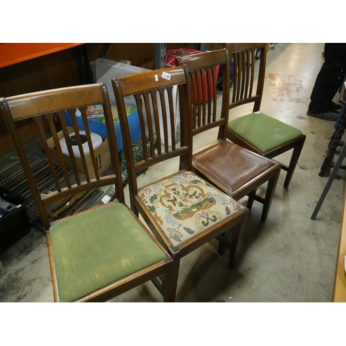 618 - 4 DINING CHAIRS