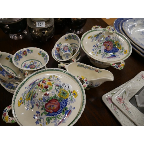 623 - LOT OF MASONS CHINA