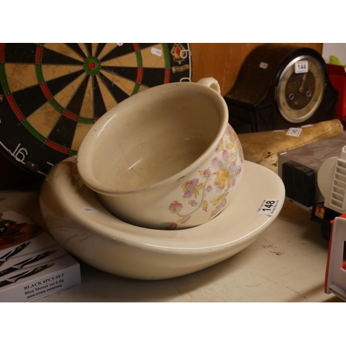 148 - CHAMBER POT & BED PAN