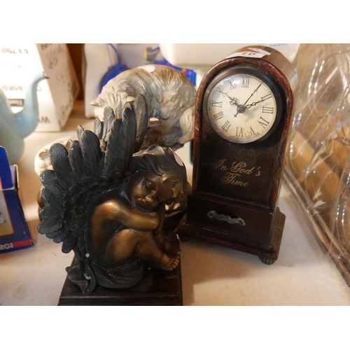 16 - MANTLE CLOCK & 2 FIGURINES