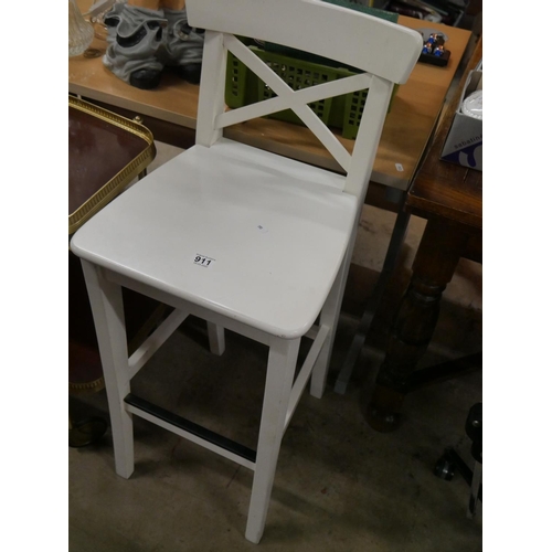 911 - HIGH STOOL