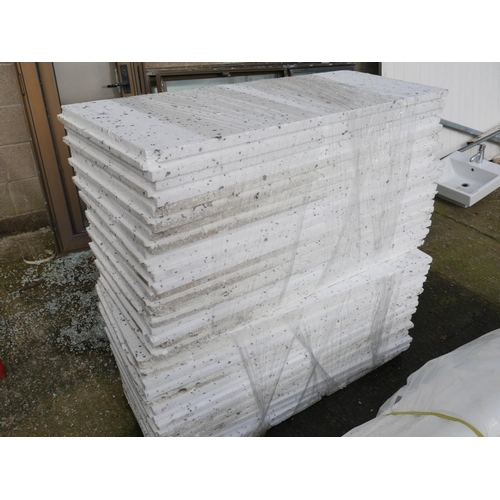 26 - LOT OF POLYSTYRENE INSULATION