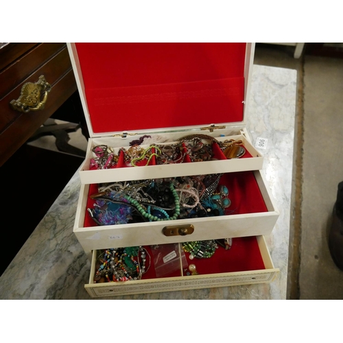 905 - BOX OF COSTUME JEWELLERY