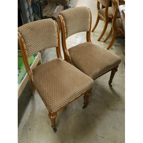 544 - SET OF 8 GOOD QUALITY DINING CHAIRS