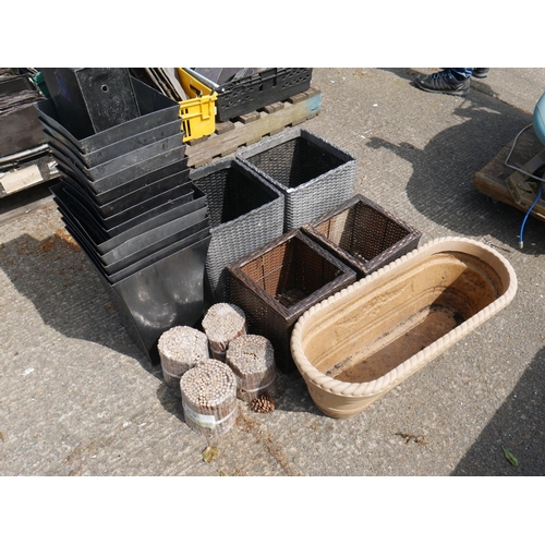 20 - LOT OF PLANTERS ETC