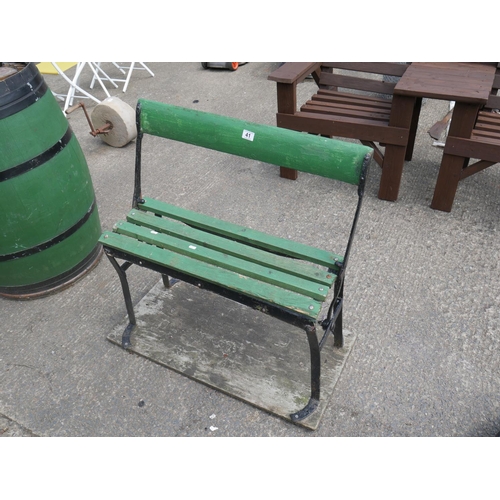 41 - SMALL GARDEN SEAT