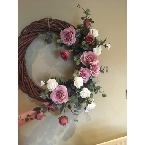 33 - DOOR WREATH BY PAULINE ADAMSON
