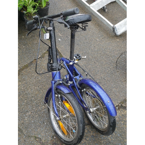 61 - FOLDING BICYCLE