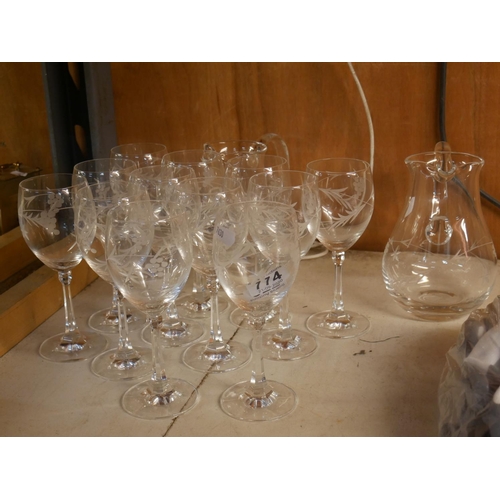 774 - LOT OF WINE GLASSES