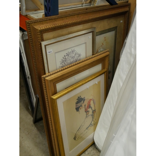 863 - LOT OF FRAMED PRINTS