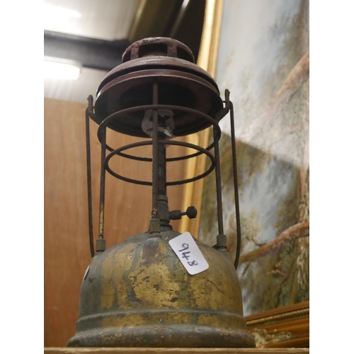 948 - TILLEY LAMP