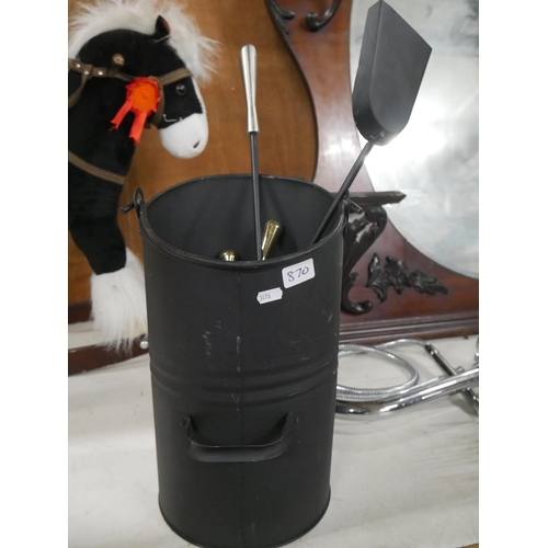 870 - COAL BUCKET & CONTENTS