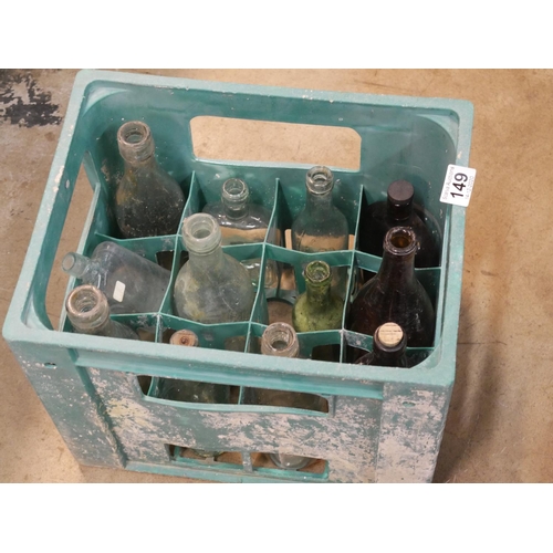 149 - OLD CRATE & BOTTLES