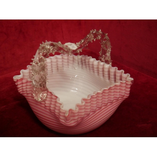 218 - MURANO STYLE BASKET