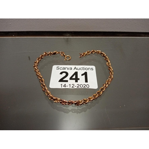 241 - 9CT BRACELET