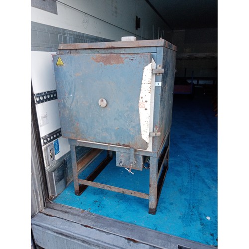 9 - ELECTRIC KILN WITH CONTROLLER & ATTACHMENTS CAN BE 3 PHASE OR SINGLE PHASE