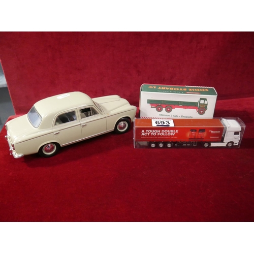 693 - MODEL CAR & 2 LORRIES