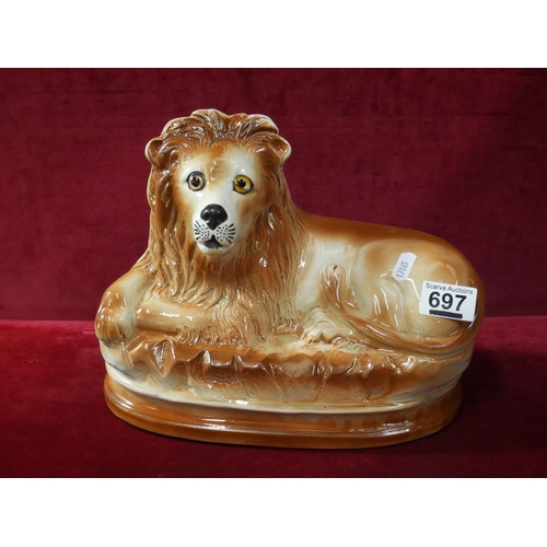 697 - STAFFORDSHIRE LION