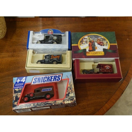 687 - BOX OF MODEL CARS