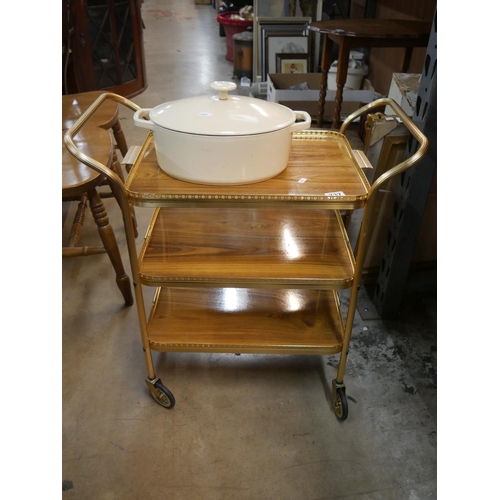 737 - TEA TROLLEY & CAST CASSEROLE DISH