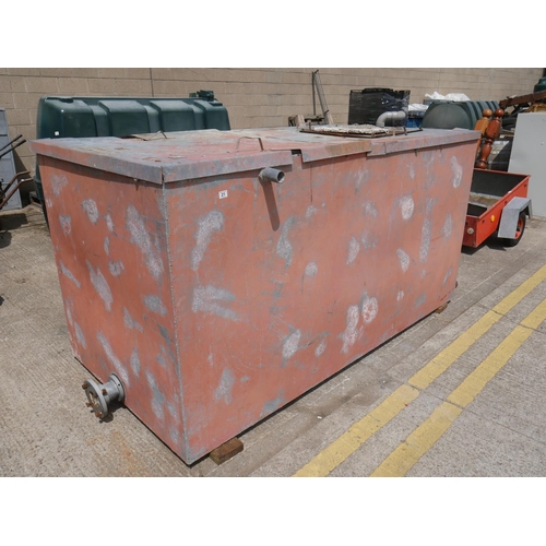 21 - LARGE STEEL WATER TANK