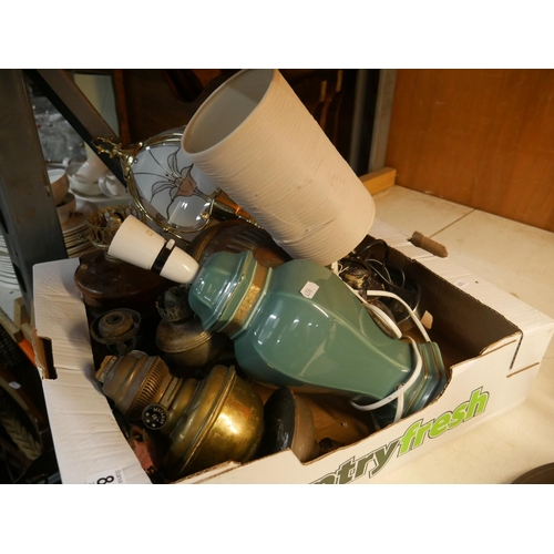 842 - BOX OF LAMP PARTS