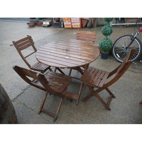 120 - GARDEN TABLE & 4 CHAIRS