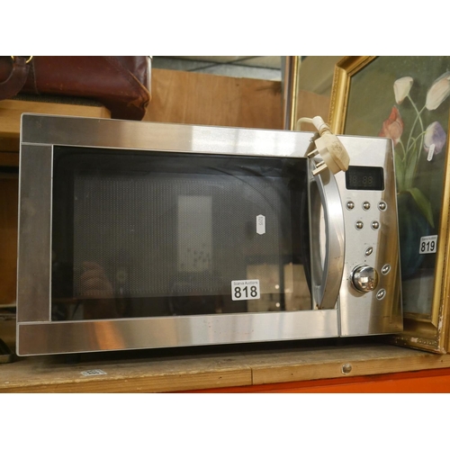 818 - MICROWAVE WITH BUILT IN GRILL