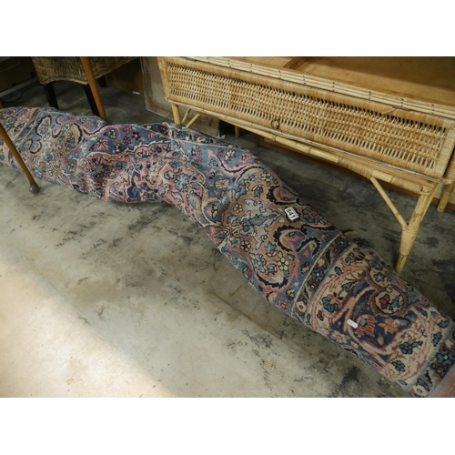 841 - LARGE RUG